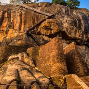 sigiriya-lion-rock-